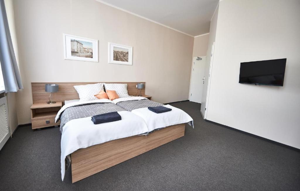 Hotel Stara Cynkownia Czechowice-Dziedzice Zewnętrze zdjęcie