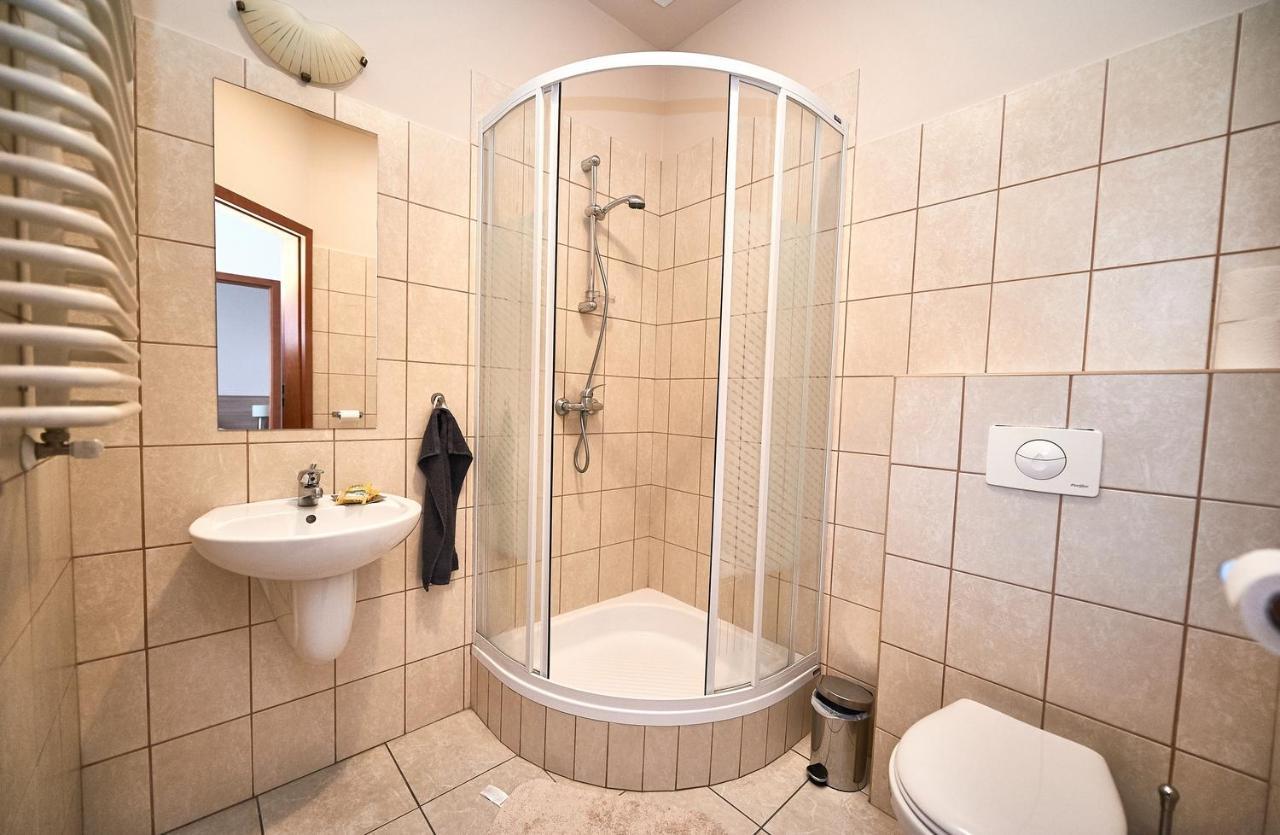 Hotel Stara Cynkownia Czechowice-Dziedzice Zewnętrze zdjęcie